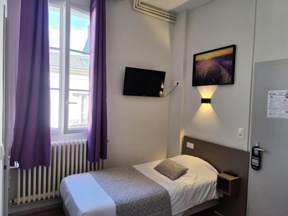 Hotel Des Lices - אנז'ה מראה חיצוני תמונה